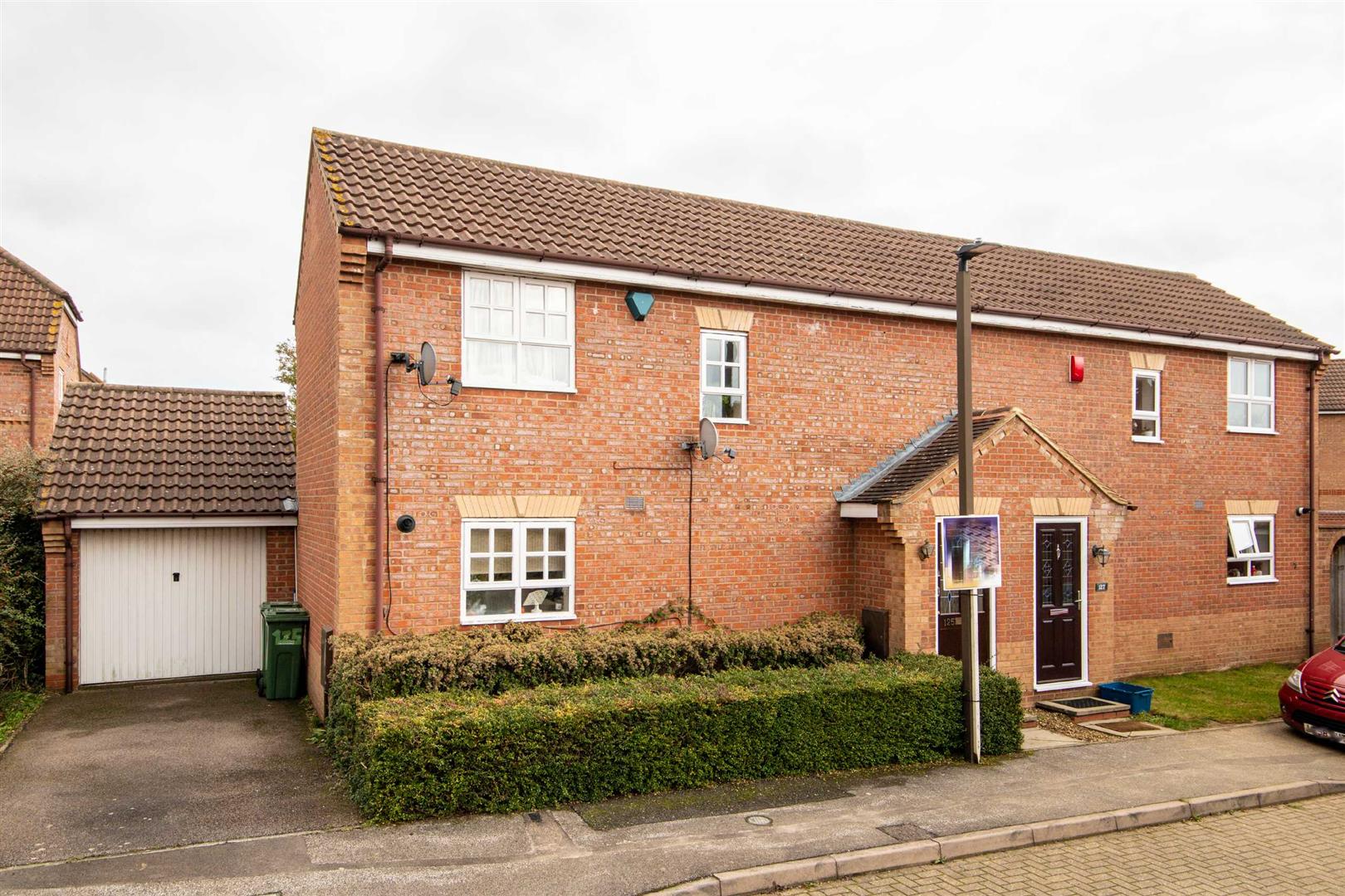 Kirkstall Place, Oldbrook, Milton Keynes